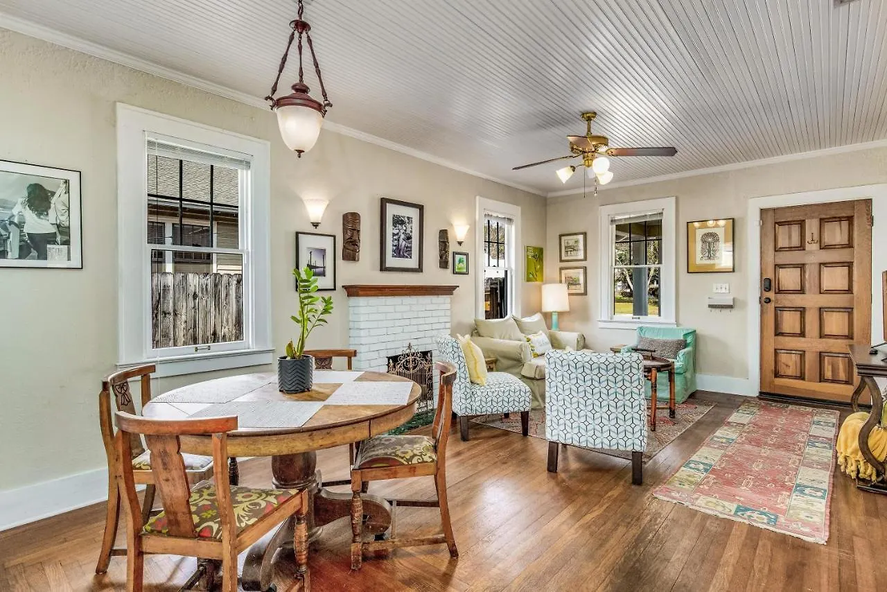 Sunnyside Cottage Pensacola