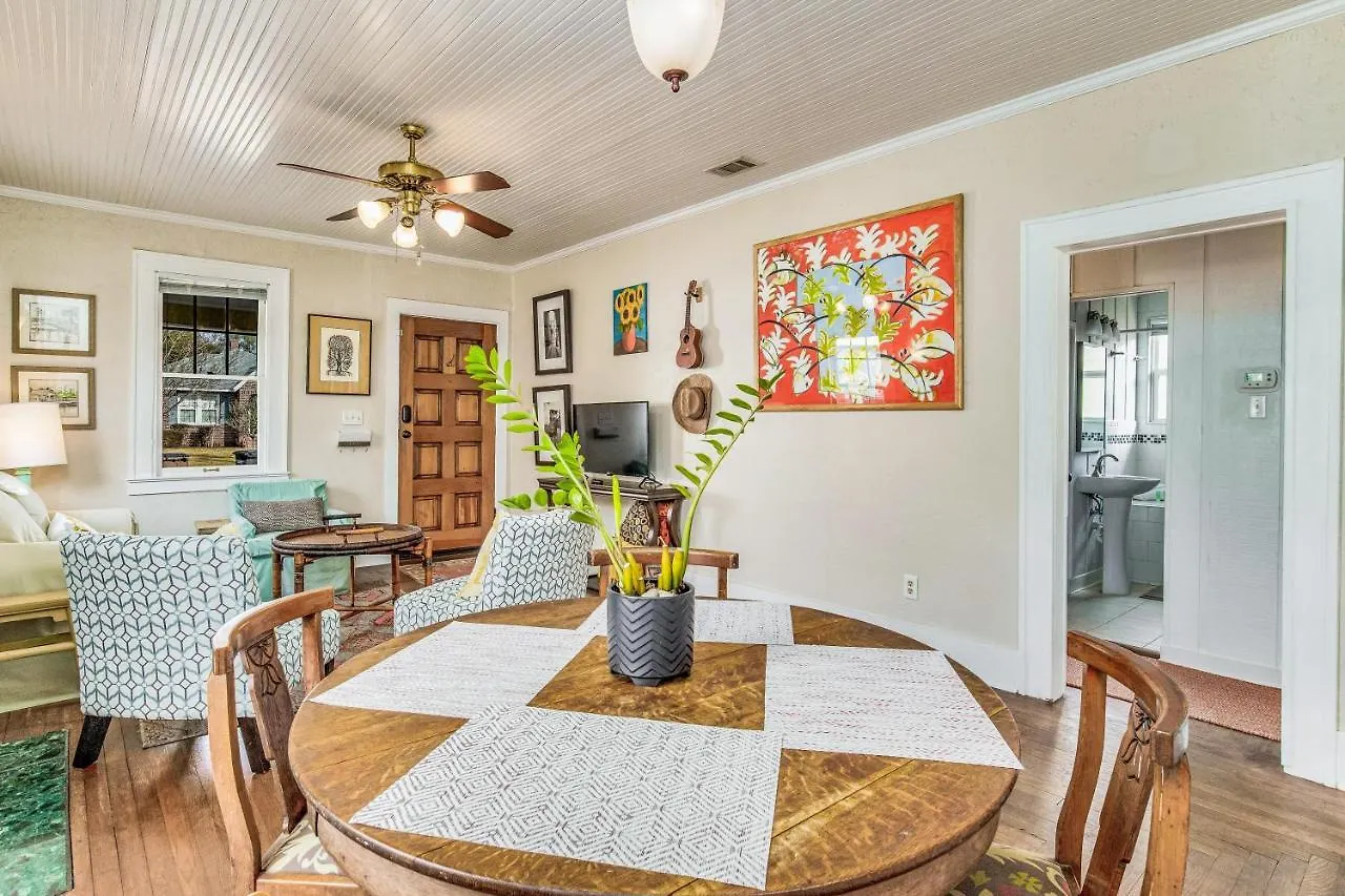Holiday home Sunnyside Cottage Pensacola United States